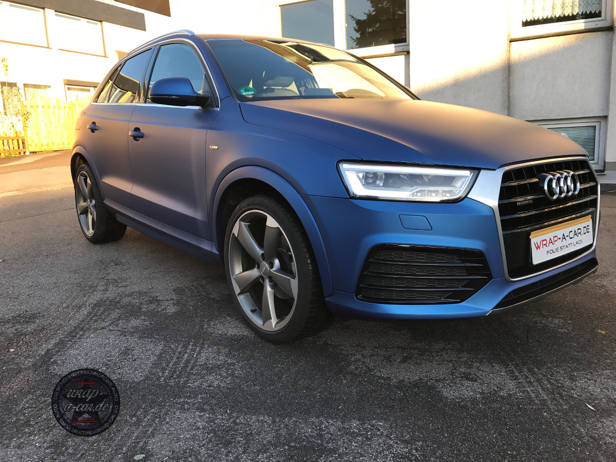https://www.wrap-a-car.de/wp-content/uploads/2016/11/Folie-Audi-Q3-blau-3226.jpg